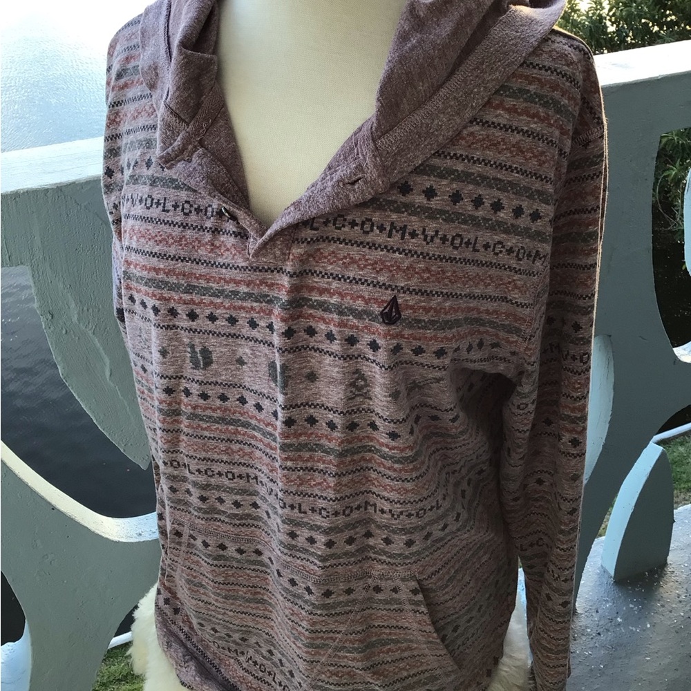 Volcom Signature Patterned Hooded Long Sleeve Shirt - Picture 5 of 8